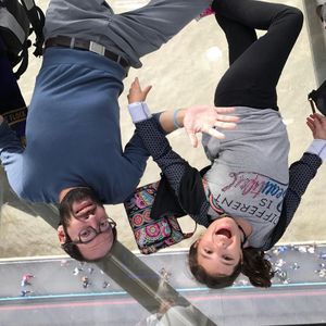 Meet your Posher, Carlos